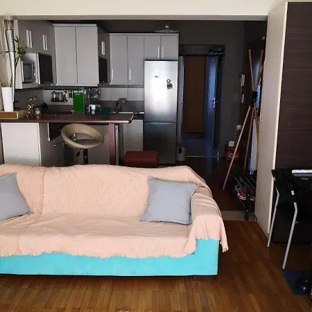 Effrosini Sea & Center Apartment